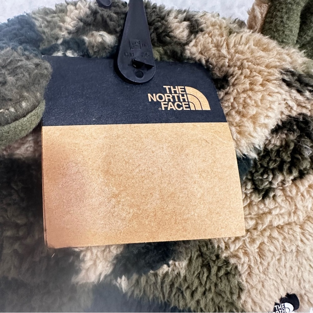 Baby Sherpa North Face Beanie Hat - Picture 5 of 13